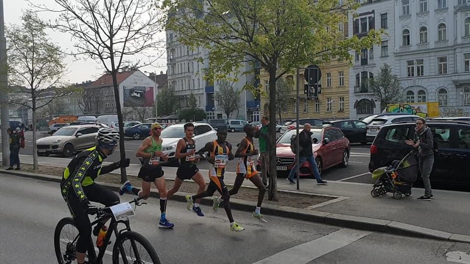 Valentin Pfeil beim 36. Vienna City Marathon 2019