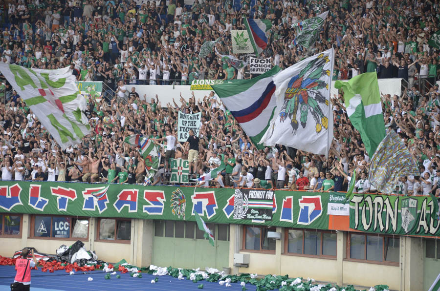 SK Rapid Wien - Fans im Wiener Ernst Happel Stadion