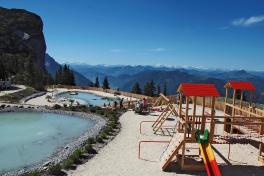 Spielplatz mit Panoramablick