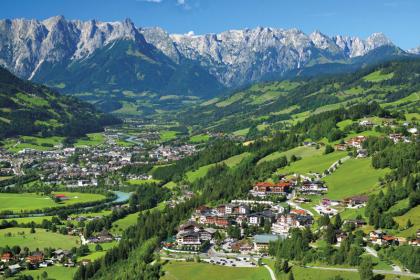 Sankt Johann Alpendorf Sommer