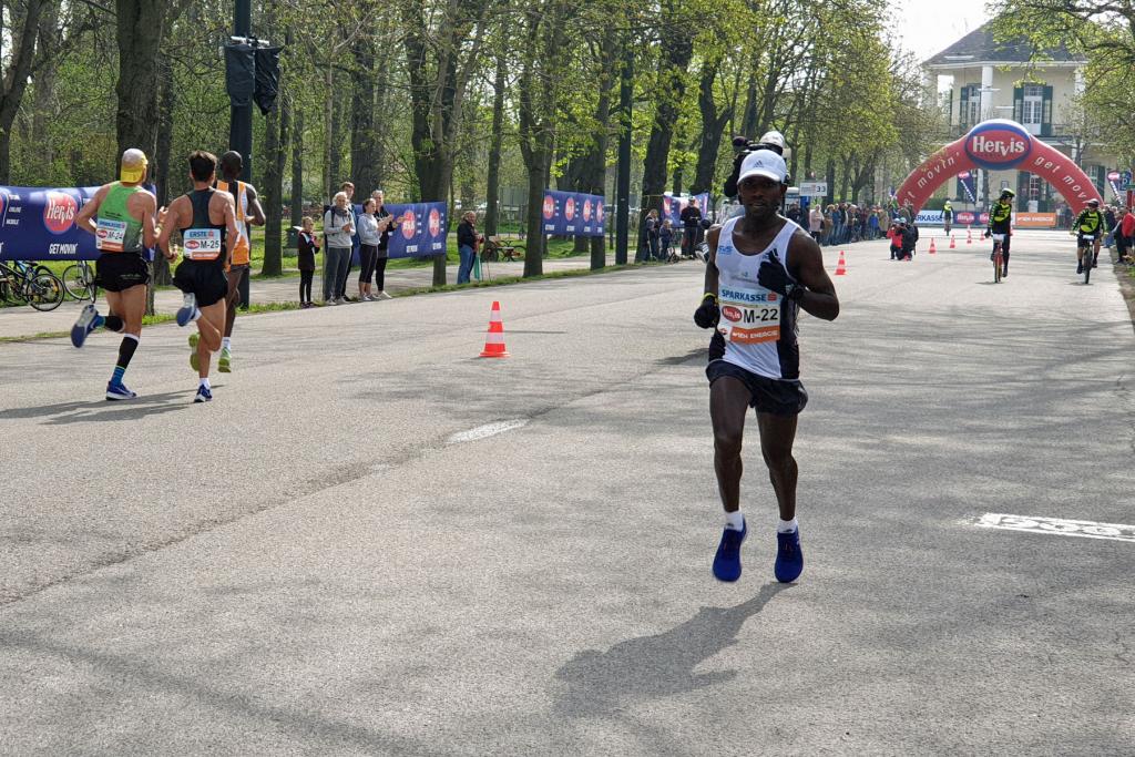 Lemawork Ketema - Schnellster Österreicher beim Vienna City Marathon 2019 mit neuem österreichischem Marathon-Rekord
