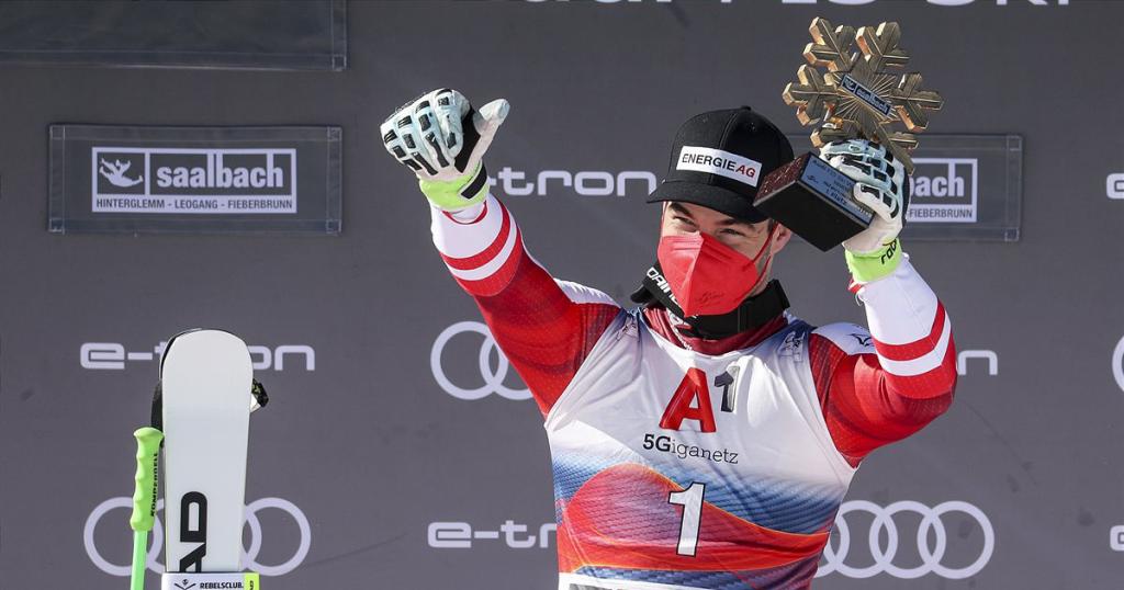 Vincent Kriechmayer gewinnt Saalbach Abfahrt