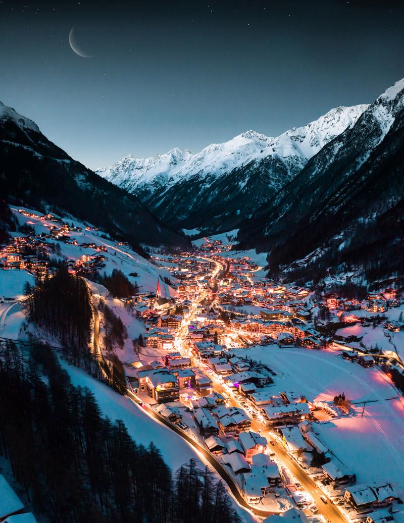 Sölden im Ötztal bei Nacht