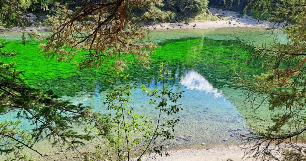 grüner see farbton